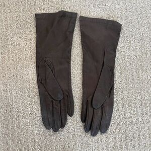 Elegant Brown Leather Gloves